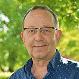 Dr. Stefan Reiff